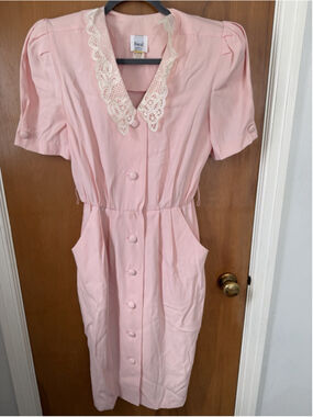 Vintage Pink Midi Dress Lace Collar Button Front Cottagecore Womens 6 USA Maid